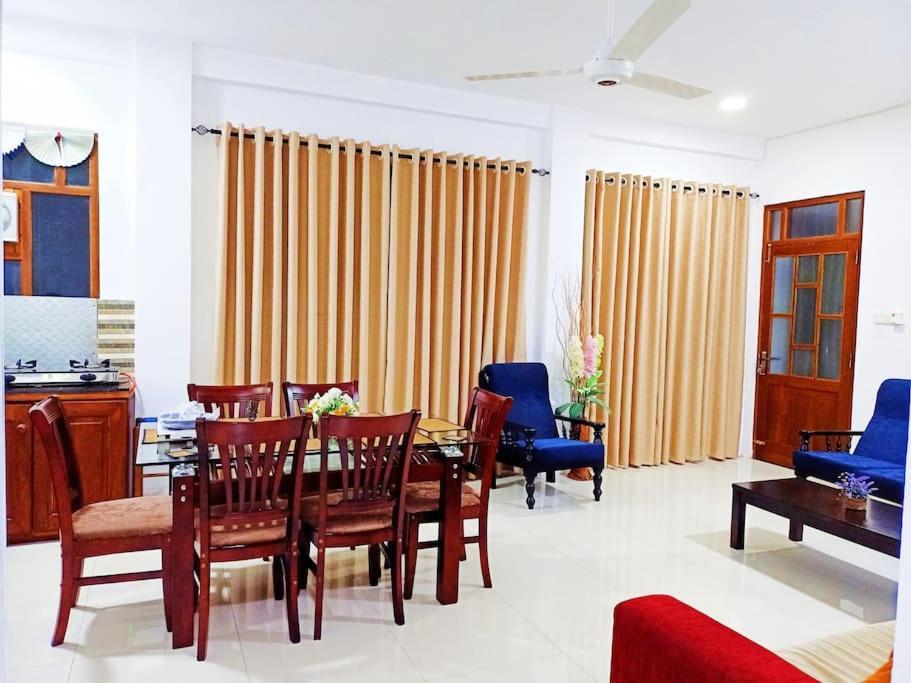 Saru Holiday Apartment - Upto 6 Guests Κάντι Εξωτερικό φωτογραφία