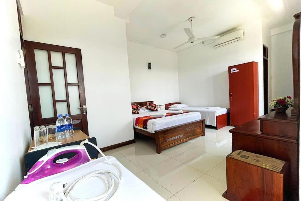 Saru Holiday Apartment - Upto 6 Guests Κάντι Εξωτερικό φωτογραφία