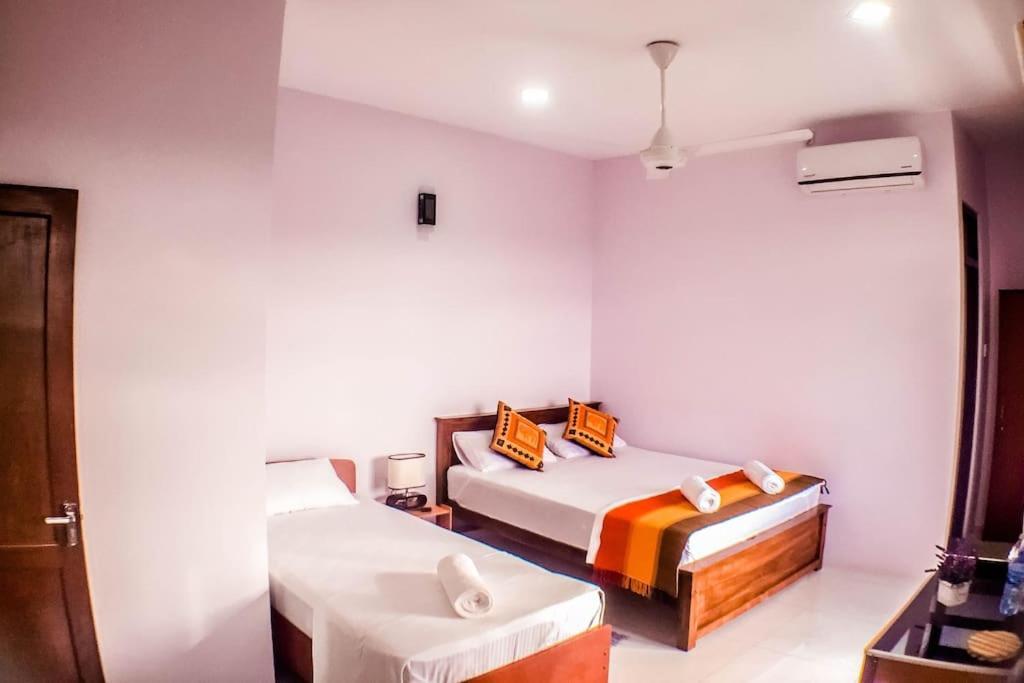 Saru Holiday Apartment - Upto 6 Guests Κάντι Εξωτερικό φωτογραφία