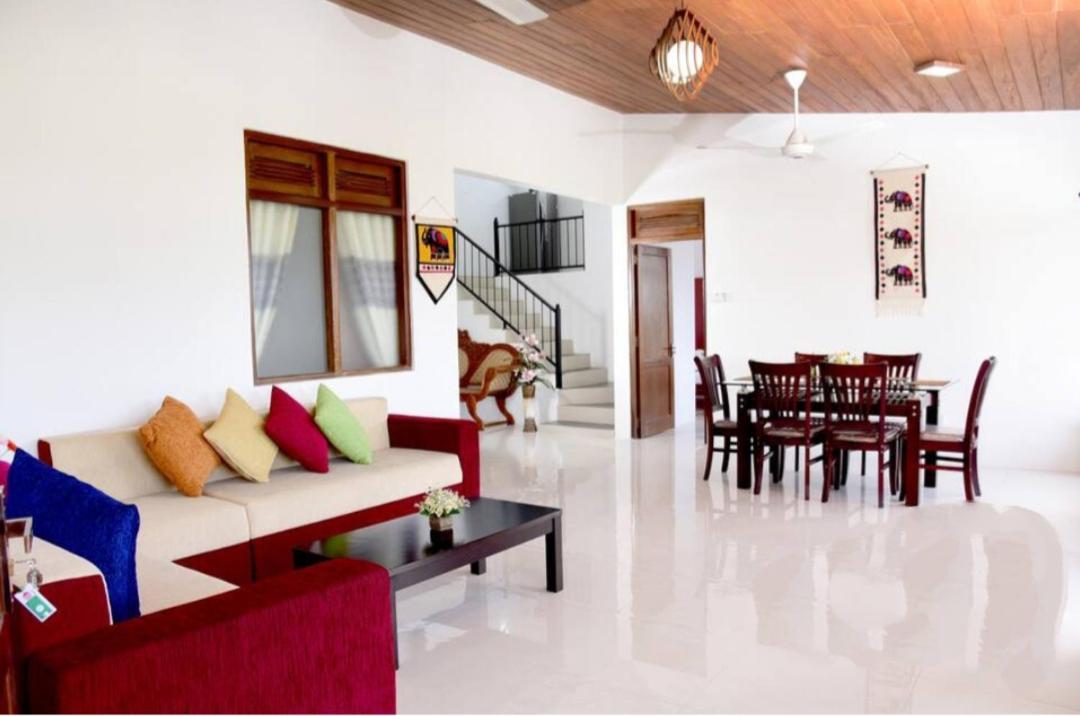 Saru Holiday Apartment - Upto 6 Guests Κάντι Εξωτερικό φωτογραφία